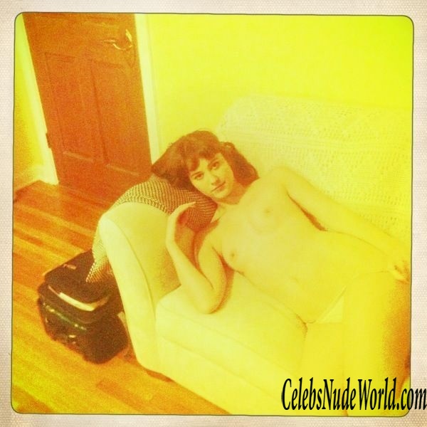 Mary Elizabeth Winstead nude photos 137164