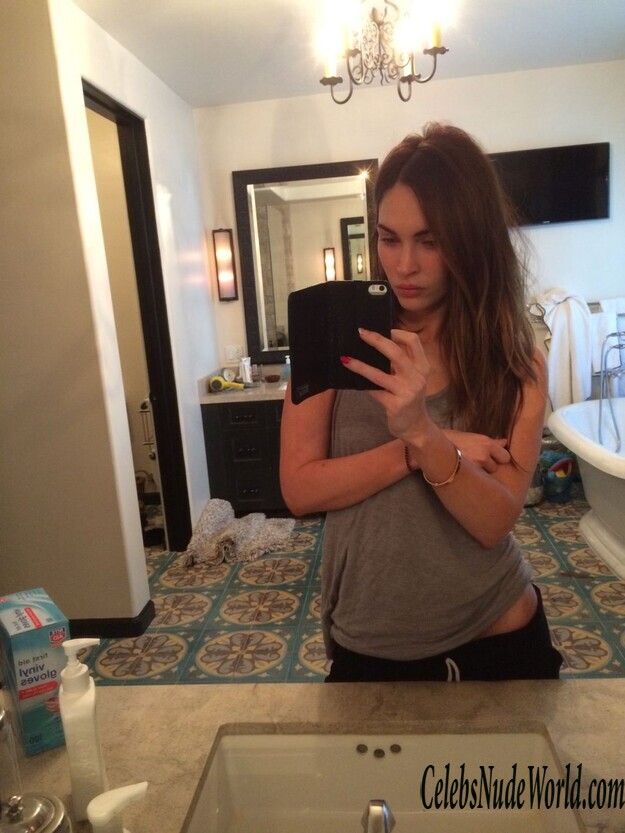 Megan Fox Leaked 137197