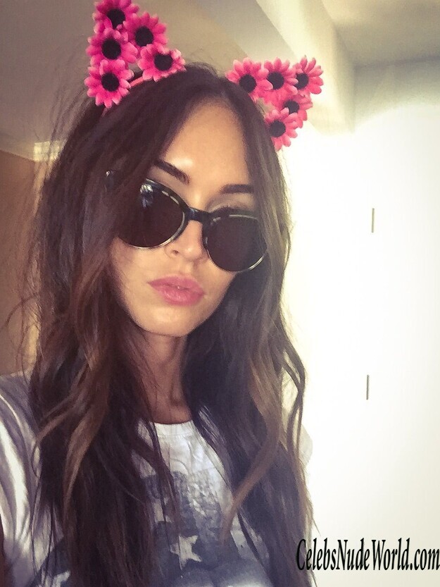 Megan Fox Leaked 137211