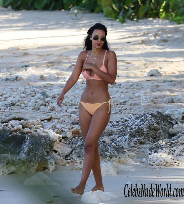 Maya Jama Bikini 137610