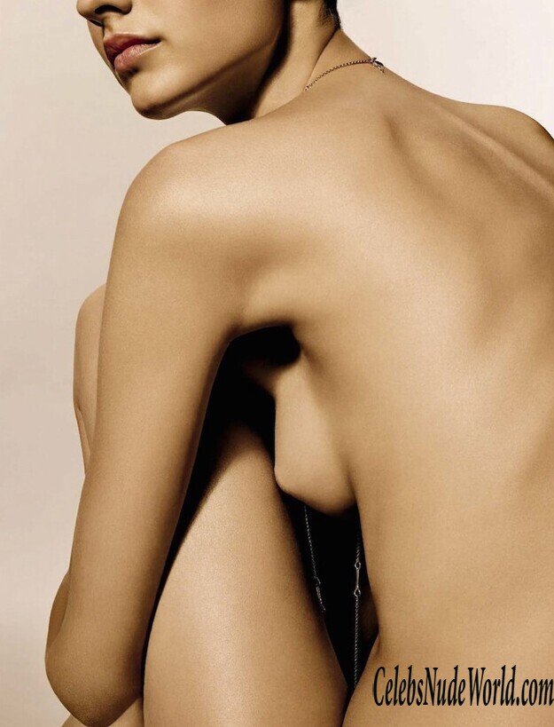 Maartje Verhoef Sideboob Photos 137995