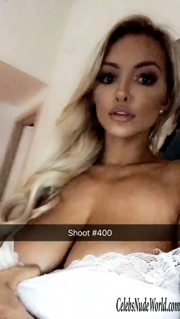 Lindsey Pelas Sexy 138403