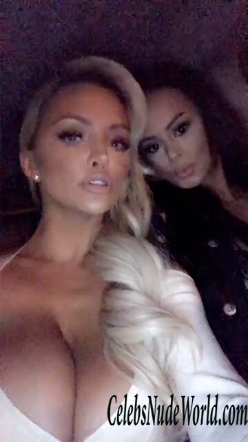Lindsey Pelas Sexy 138476