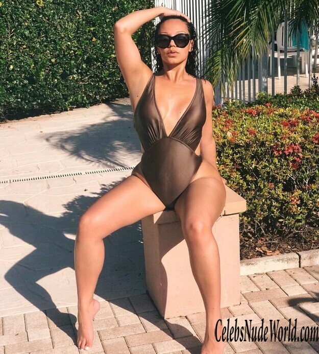 Natalie Tortelli Sexy 139613