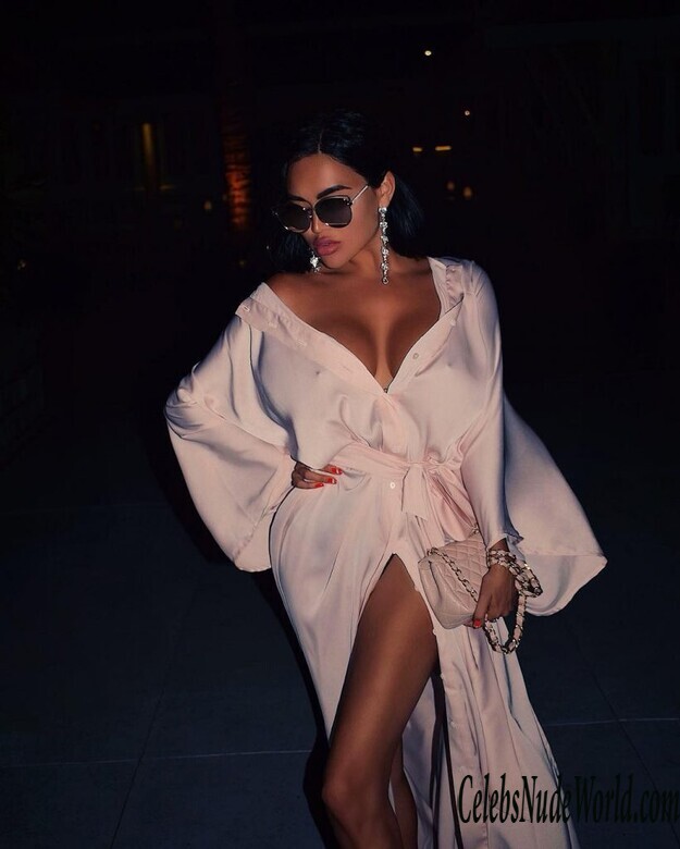 Nita Kuzmina Nude 139682