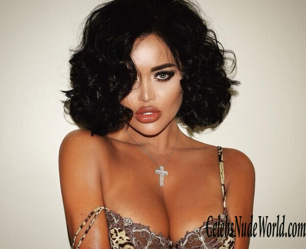 Nita Kuzmina Nude 139683