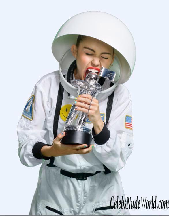 Miley Cyrus's sexy photos 139795