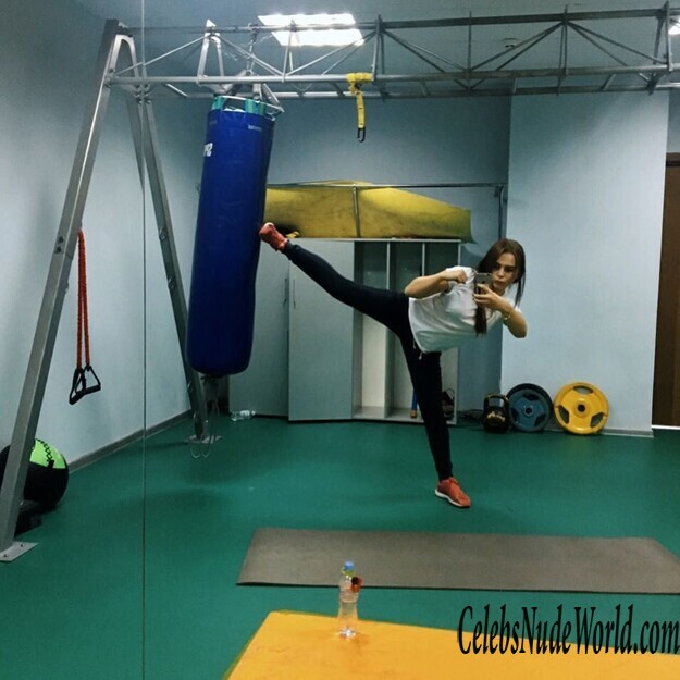 Mikhalina Novakovskaya Topless 139857