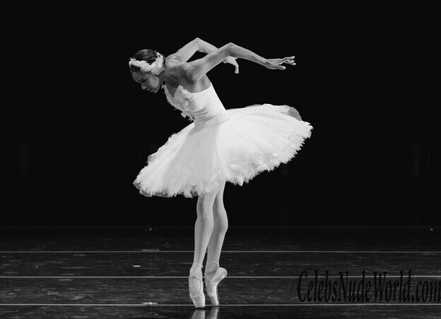 Misty Copeland Sexy 140105