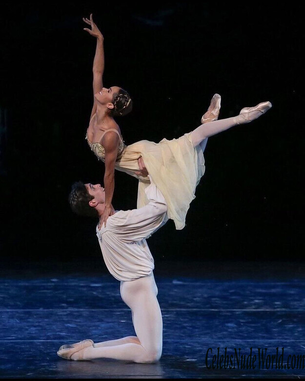 Misty Copeland Sexy 140139