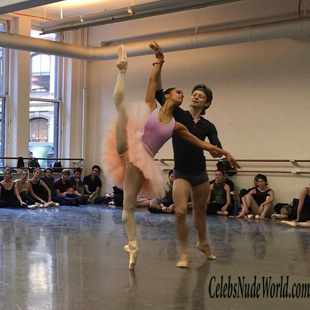 Misty Copeland Sexy 140182