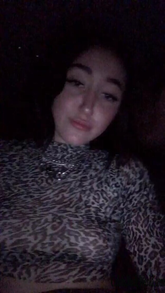 Noah Cyrus See Through 140356