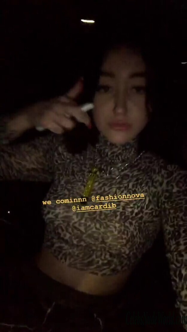 Noah Cyrus See Through 140361