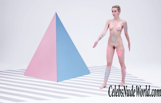 Miley Cyrus Naked 140400