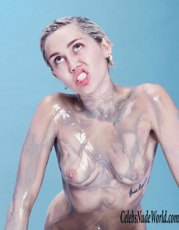 Naked miley syrus Miley Cyrus