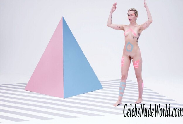 Miley Cyrus Naked 140422