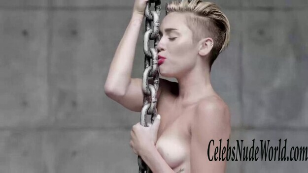 Miley Cyrus Naked 140424