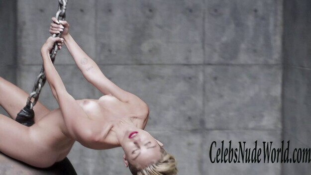 Miley Cyrus Naked 140439