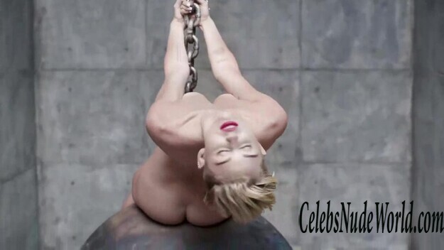 Miley Cyrus Naked 140443