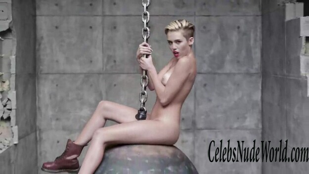 Miley Cyrus Naked 140450