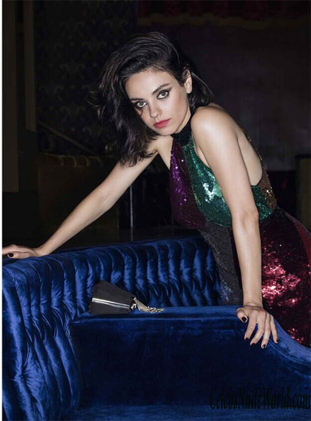 Mila Kunis Sexy 141072