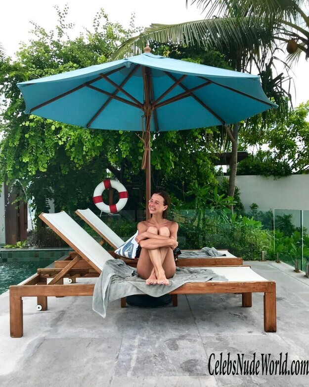 Miroslava Karpovich Sexy 141161