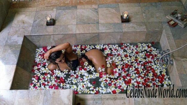 Nikki Blackketter Sexy 141348