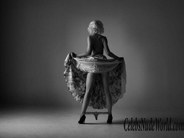 Nicole Melrose Nude 141924