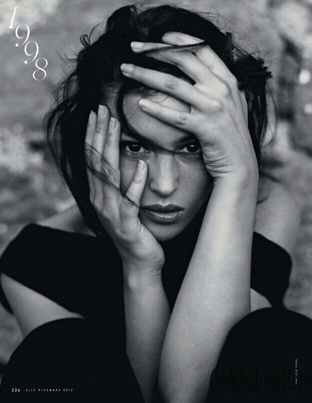 Monica Bellucci Nude Collection 142273