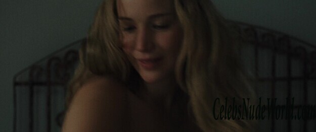 Jennifer Lawrence & Michelle Pfeiffer Nude 142308