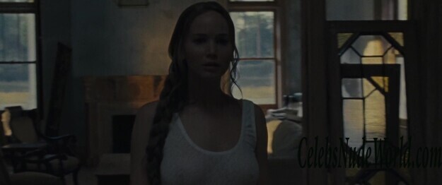 Jennifer Lawrence & Michelle Pfeiffer Nude 142333