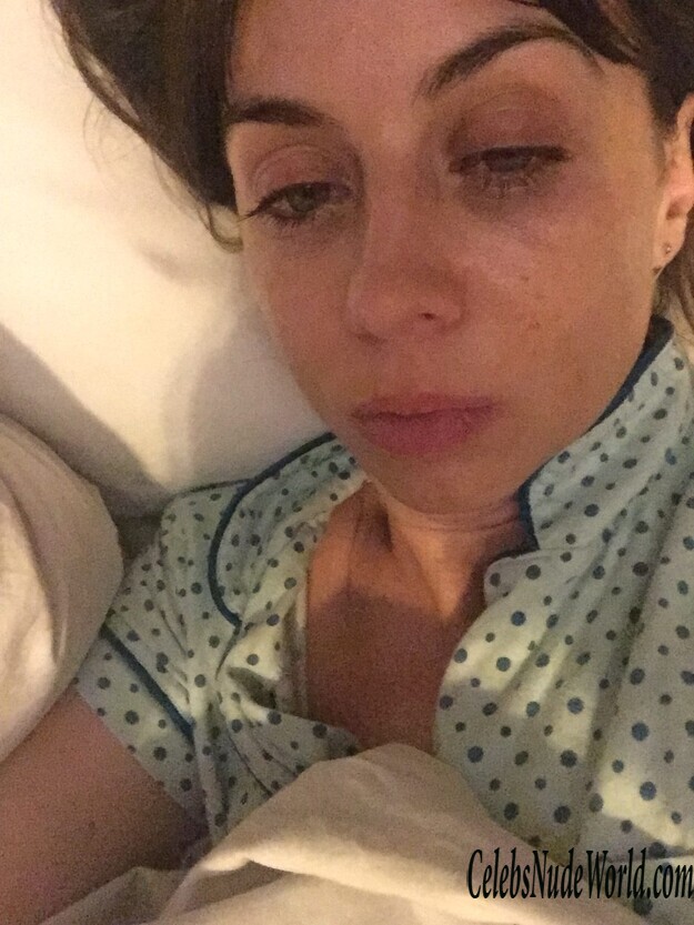 Natasha Leggero leaked 142422