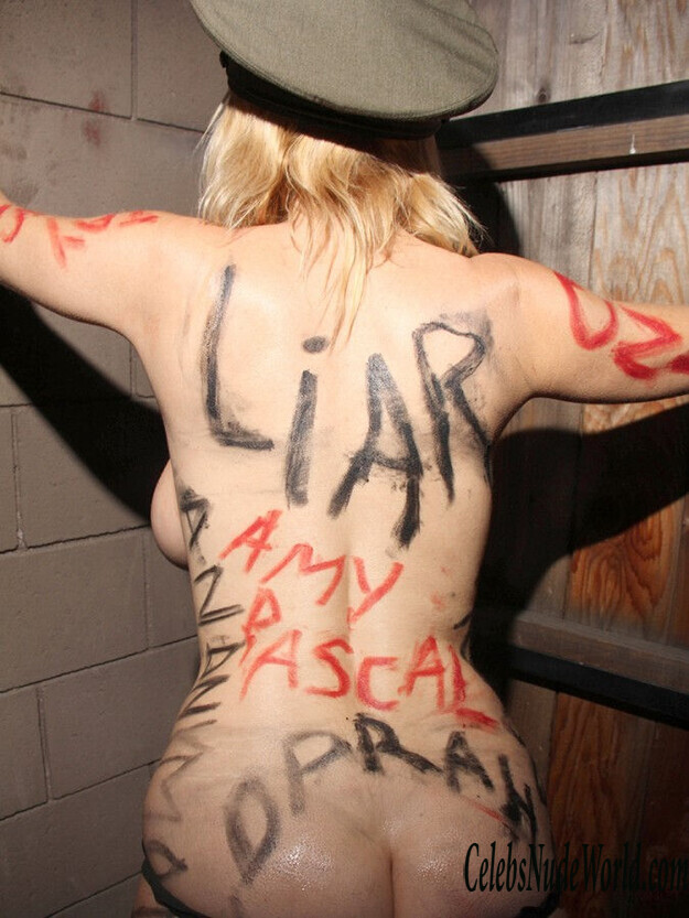 Nadeea Volianova Erotic 142525