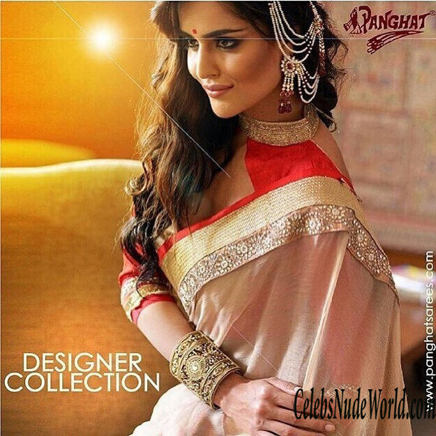 Nathalia Kaur Nude 142845