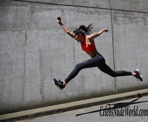 Nathalia Kaur Nude 142886