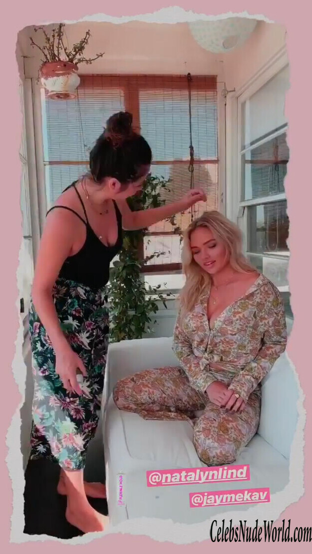 Natalie Alyn Lind Sexy 143164