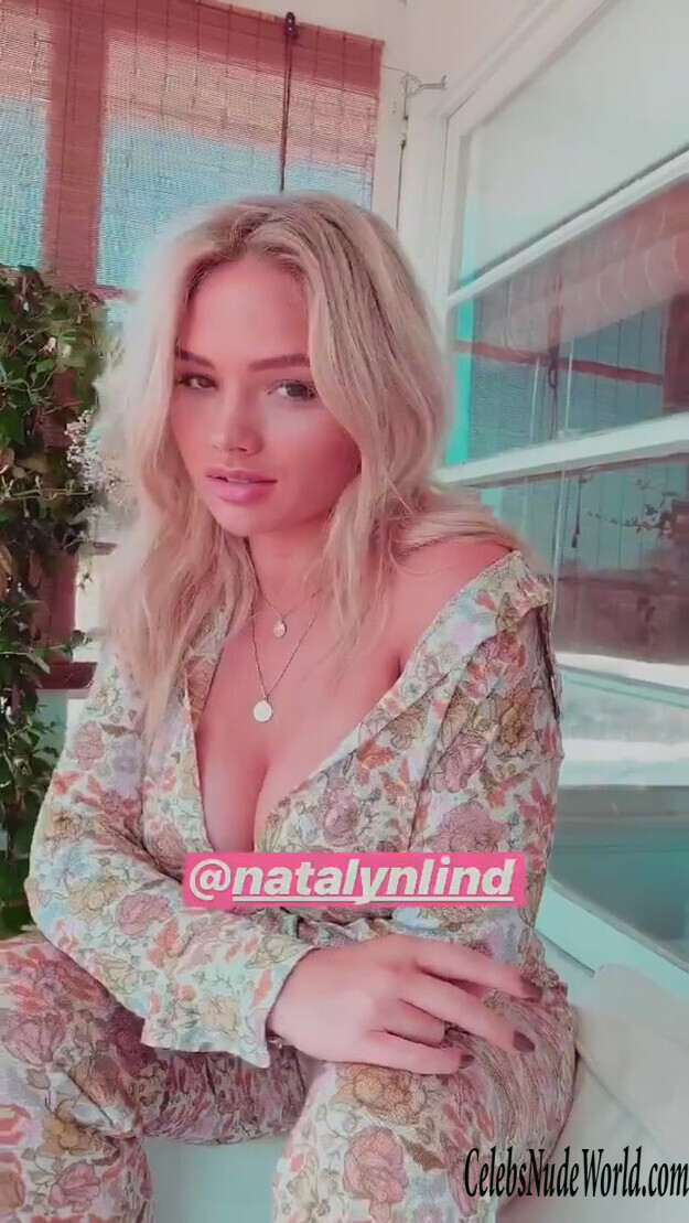 Natalie Alyn Lind Sexy 143173