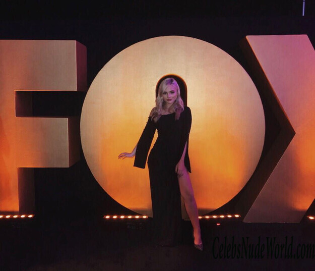 Natalie Alyn Lind Sexy 143184