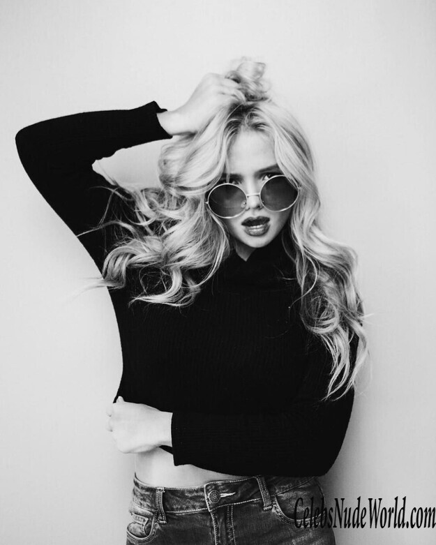 Natalie Alyn Lind Sexy 143205