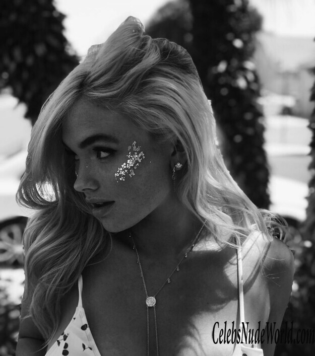 Natalie Alyn Lind Sexy 143214