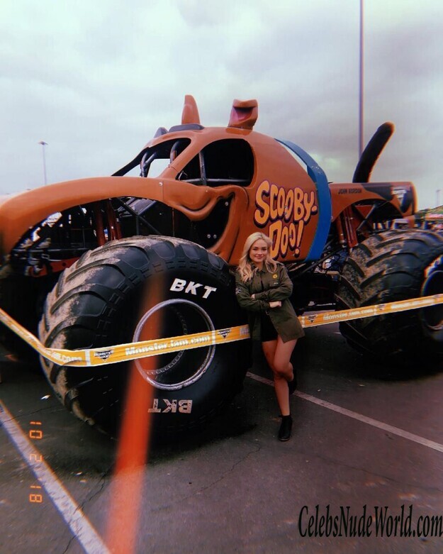 Natalie Alyn Lind Sexy 143228