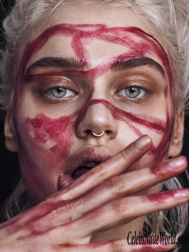 Nicole Gregorczuk Sexy 143257