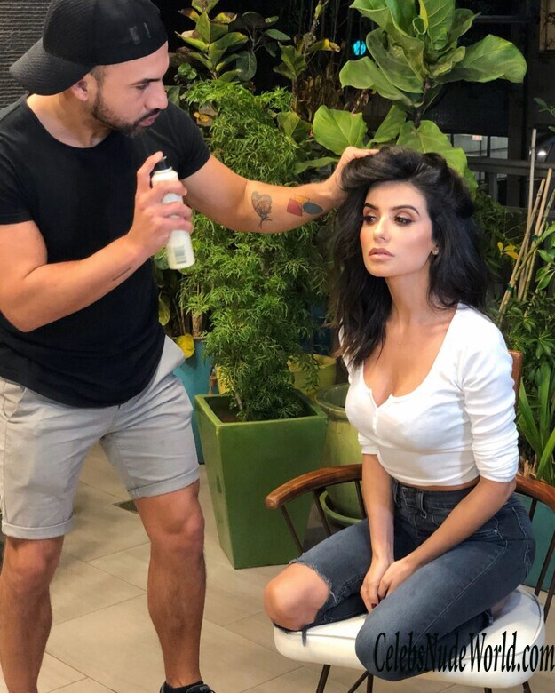 Mikaela Hoover Hot 143415