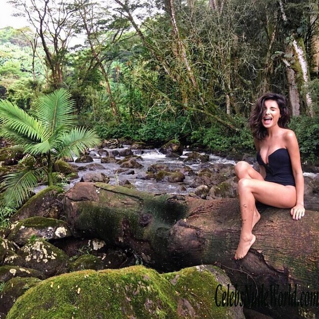 Mikaela Hoover Hot 143425