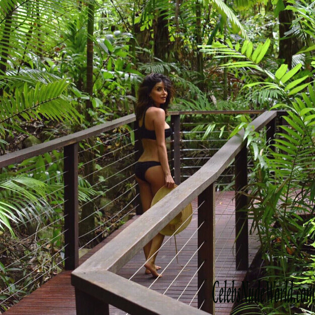 Mikaela Hoover Hot 143432