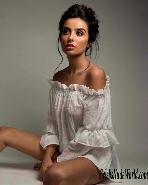 Mikaela Hoover Hot 143471