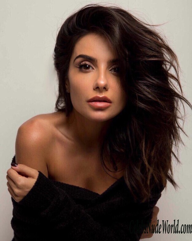 Mikaela Hoover Hot 143484