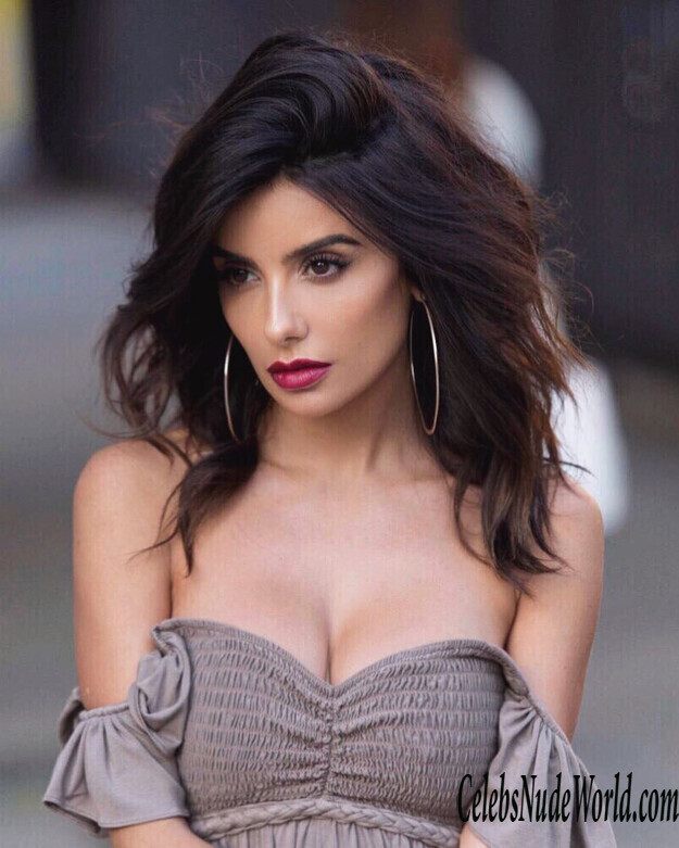 Mikaela Hoover Hot 143491