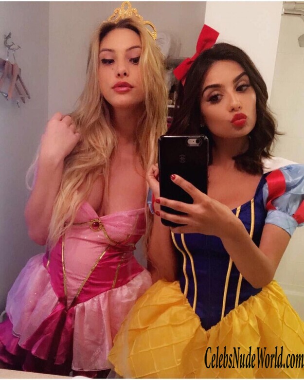 Mikaela Hoover Hot 143527