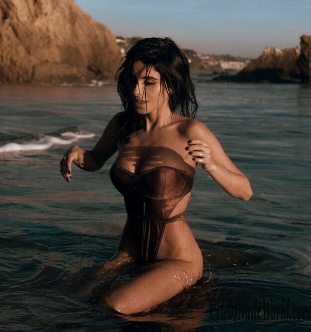 Mikaela Hoover Hot 143533